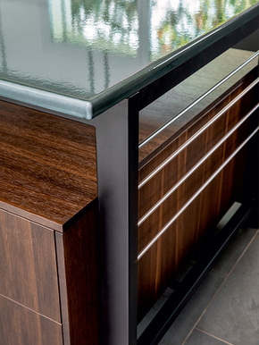 RUF DESIGN AG - Mit Liebe zu Design und zum Detail planen und fertigen wir Küchen individuell und einzigartig.